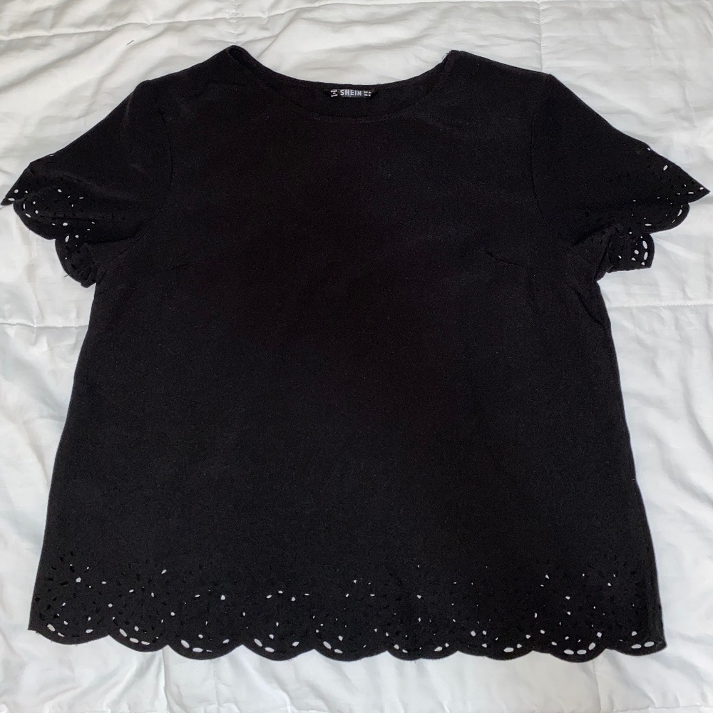 Black shirt